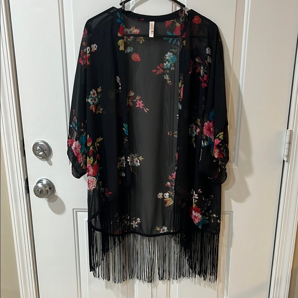 Xhilaration Black Floral Fringe Cape